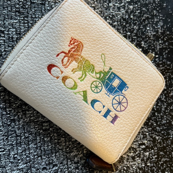 Coach Backpack & matching wallet - Picture 8 of 8